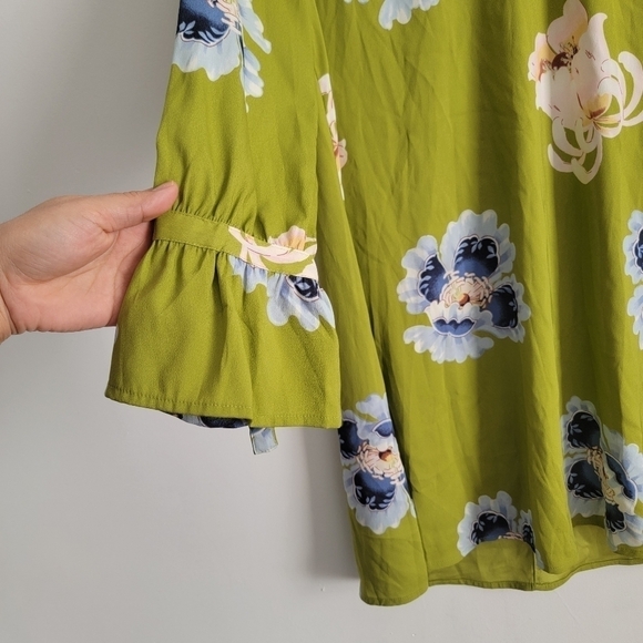 LOFT green floral silky short dress - Picture 3 of 9